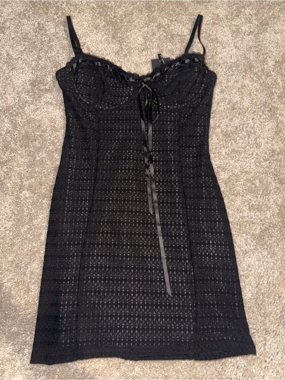 White Fox Boutique Lace Bodycon Dress